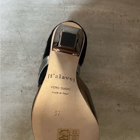 High heels, size 37 in European and 7.5 or eight in US Imported from Italy - Picture 7 of 7